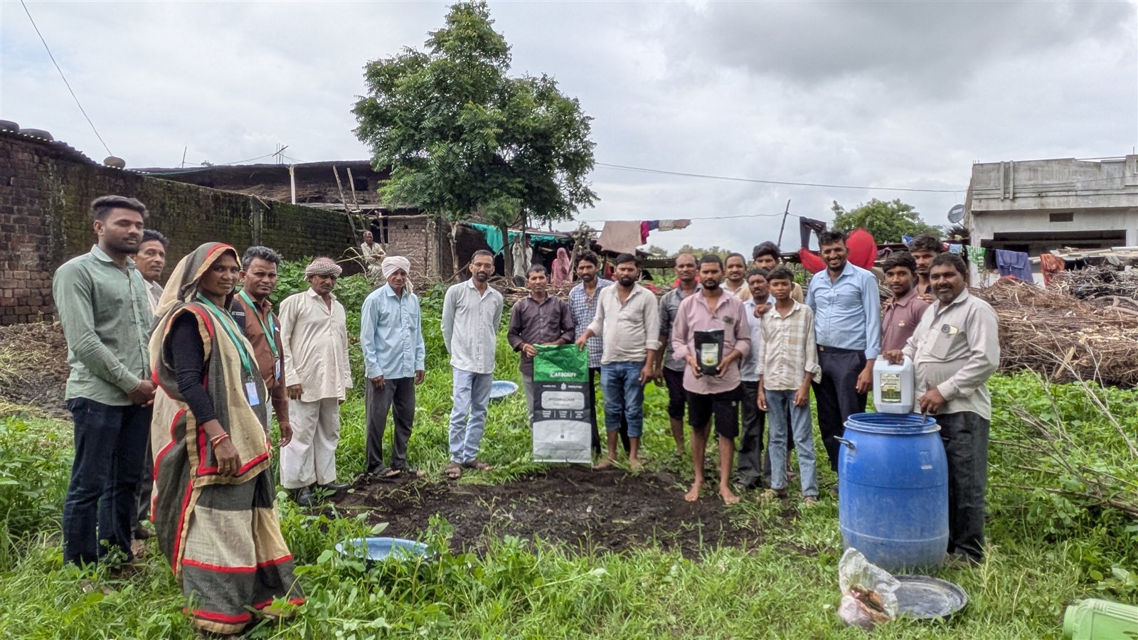 Carbonify team with a local farming community